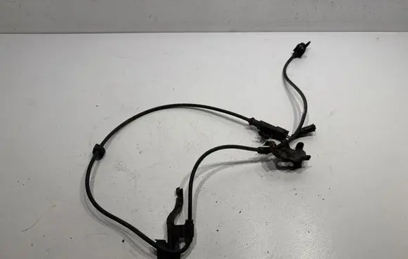 Toyota Auris E180 ABS brake wheel speed sensor 0265007806