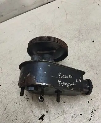 Renault Megane I Power steering pump