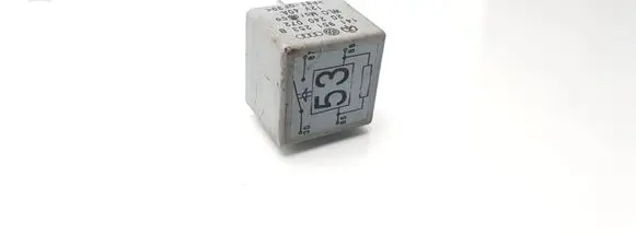 Volkswagen Golf IV Other relay 141951253B