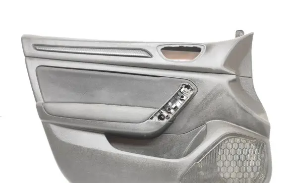 Renault Megane IV Front door card panel trim