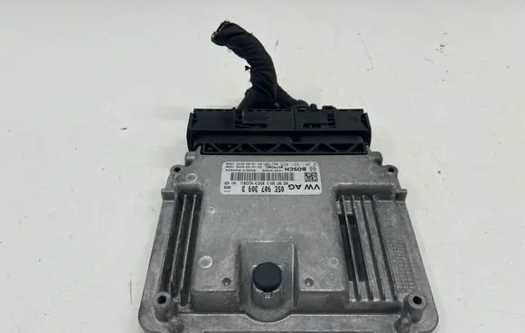 Skoda Octavia Mk4 Engine control unit/module 05E907309D