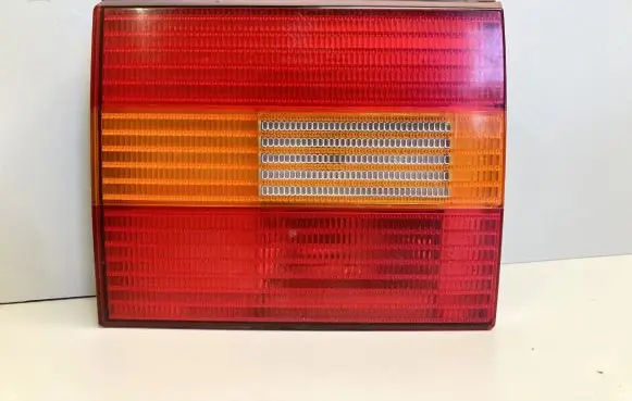 Volkswagen PASSAT B4 Tailgate rear/tail lights 3A9945107