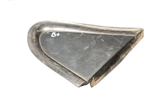 Fender end trim