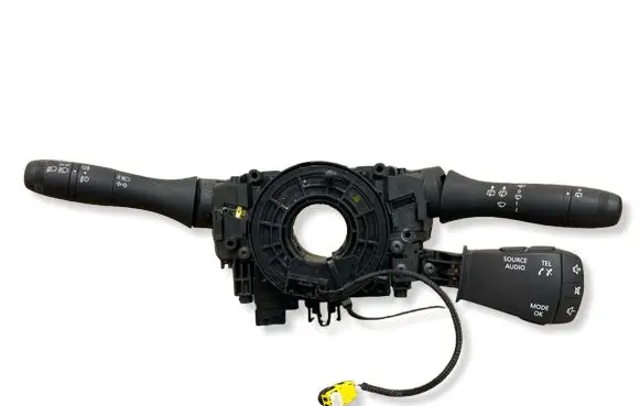 Dacia Duster II Wiper turn signal indicator stalk/switch 255678207R