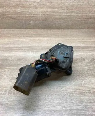 Nissan Sunny Wiper motor 