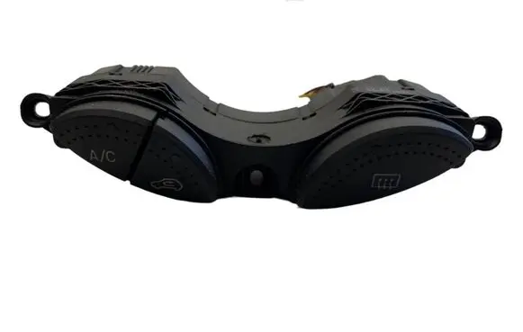 Ford Focus Windscreen/window heater switch YS4T19A945BA