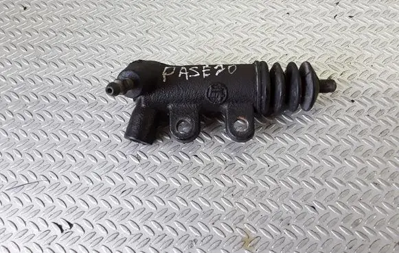 Toyota Paseo (EL54) II Clutch slave cylinder 