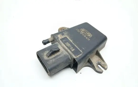 Ford Escort Air pressure sensor E7EF9F479A2A