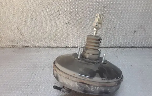 Toyota Auris 150 Brake booster 4720002620A