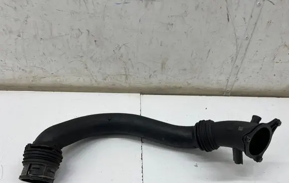 BMW 3 G20 G21 Intercooler hose/pipe 8601683