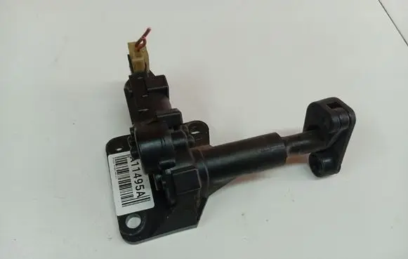 Chrysler Voyager Vent window/glass motor 5191419