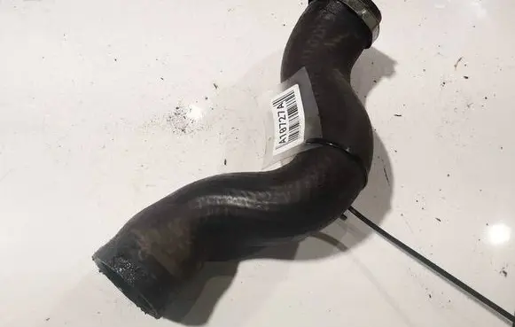 Opel Zafira B Intercooler hose/pipe 