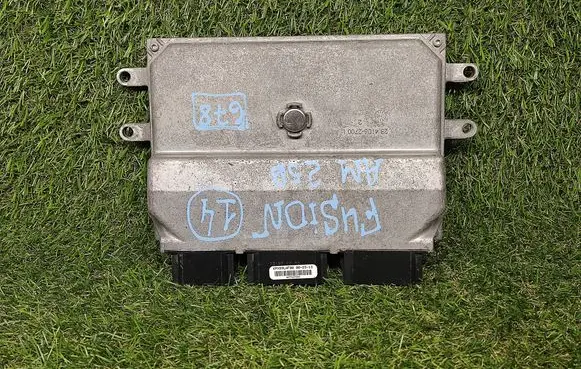 Ford Fusion II Engine control unit/module ECU ES7A12A650JD DG9A12B684PA