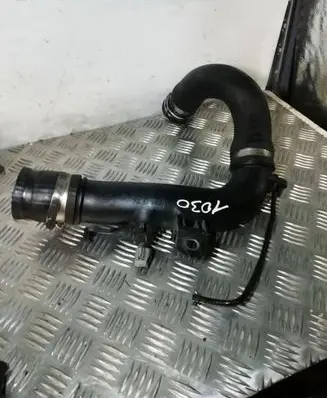 Toyota Corolla Verso AR10 Intercooler hose/pipe 173620R010