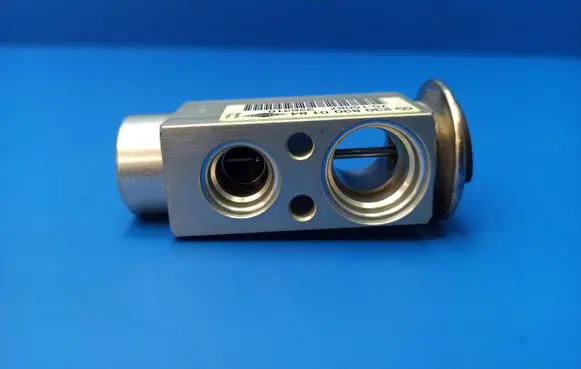 Air conditioning (A/C) expansion valve