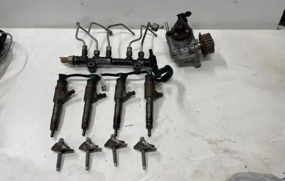 Citroen C4 Cactus Fuel injection system set 9811347380 0445214318 9804776780