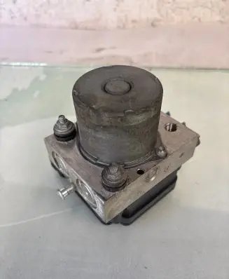 Tesla Model Y ABS Pump 0265956665