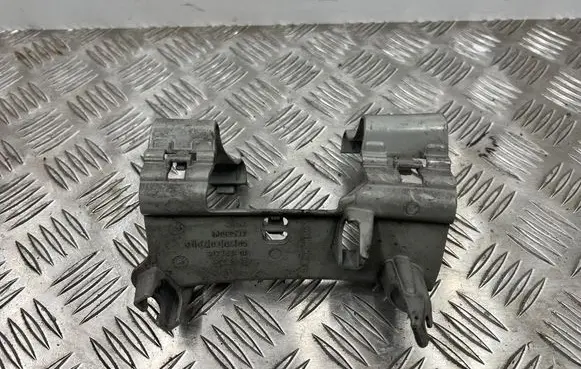 BMW iX Other under body part 6893537