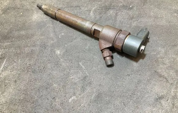 Volvo XC70 Fuel injector 0445110298 37526