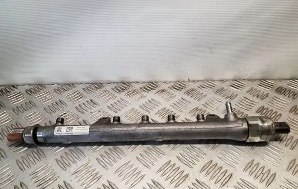 Audi A1 Fuel main line pipe 03L130089AA 03L906054A 03L130764C