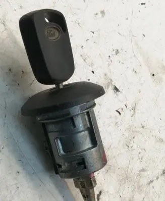 Ford Transit Sliding door lock 