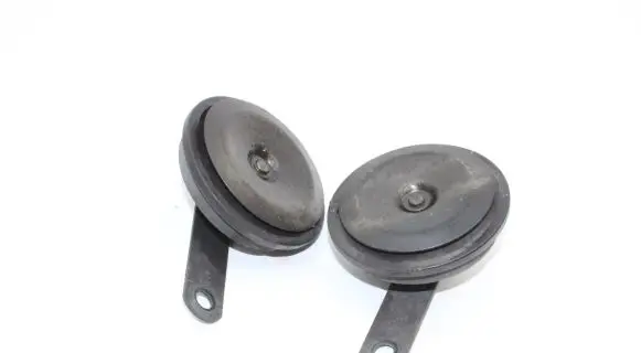 Toyota Avensis T270 Horn signal