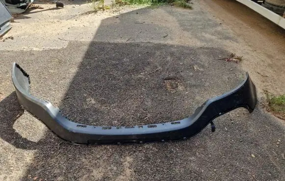 Nissan NV300 Front bumper P1RTF3A 6202200Q0B 620226969R