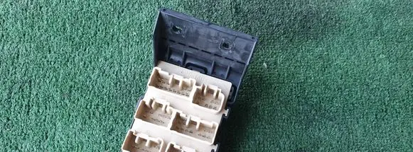 Toyota Avensis T250 Fuse box set 84734-05030