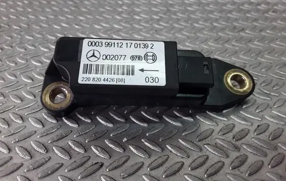 Mercedes-Benz S W220 Airbag deployment crash/impact sensor 2208204426