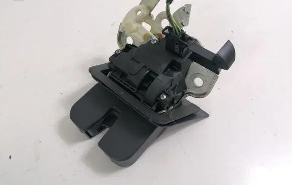 Audi A4 S4 B8 8K Tailgate/trunk/boot lock/catch/latch 4F5827505D