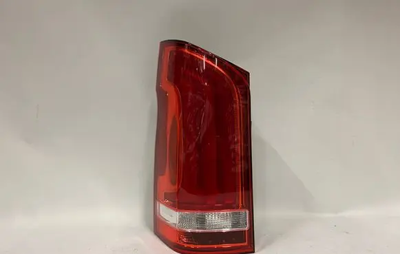 Mercedes-Benz V Class W447 Rear/tail lights A4478200564