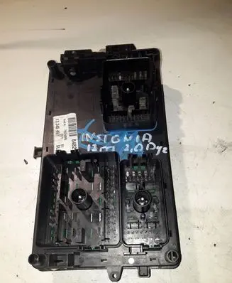 Opel Insignia A Fuse module