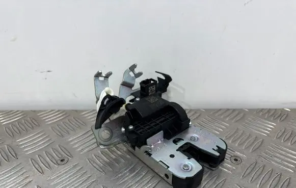 Audi A6 S6 C8 4K Tailgate/trunk/boot lock/catch/latch 4K0827503