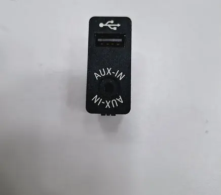 Mini Cooper Countryman R60 AUX in-socket connector 9229246