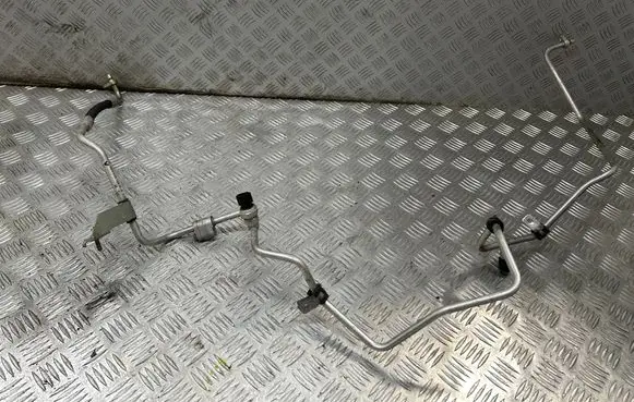Dacia Sandero II Air conditioning (A/C) pipe/hose 924408188R