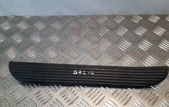 Nissan Almera Tino Rear sill trim cover 769B3BU000