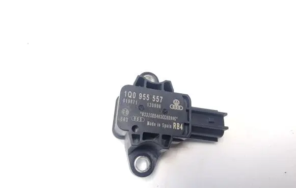 Volkswagen Eos Airbag deployment crash/impact sensor 1Q0955557