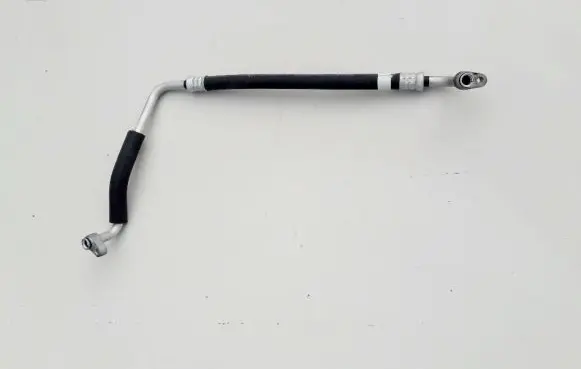 Lexus CT 200H Air conditioning (A/C) pipe/hose