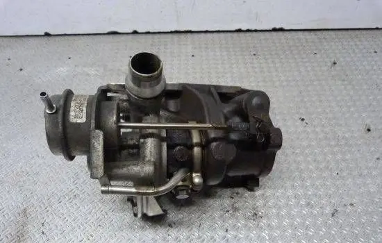 Renault Clio IV Turbo 144103742R
