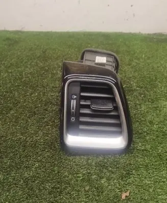 KIA Sportage Dashboard air vent grill cover trim 97490J7900