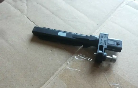 BMW X5 E70 Crankshaft position sensor 7806782