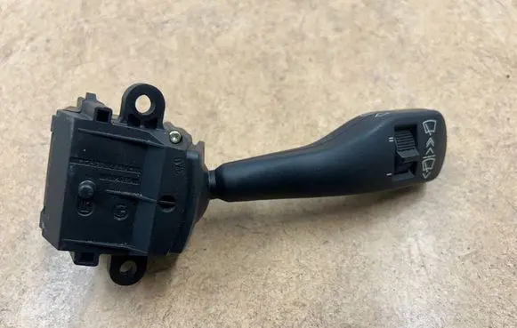 BMW 3 E46 Wiper control stalk 61318363669 8363669