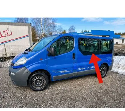 Opel Vivaro Side middle window/glass 43R000470 AS2M41DOT497