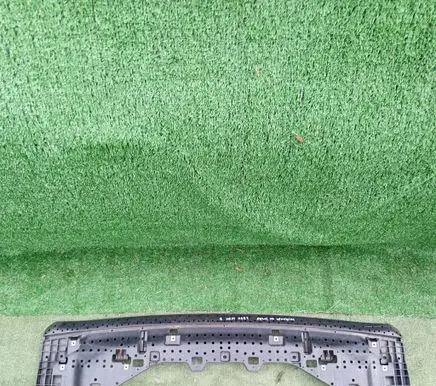 Suzuki Swift III Front bumper skid plate/under tray 7246168R0