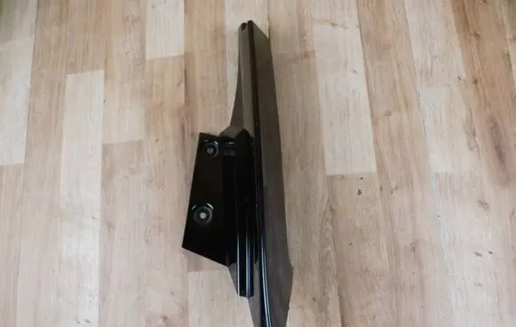 Nissan X-Trail T32 Rear/tail light trim molding 960324CE0A