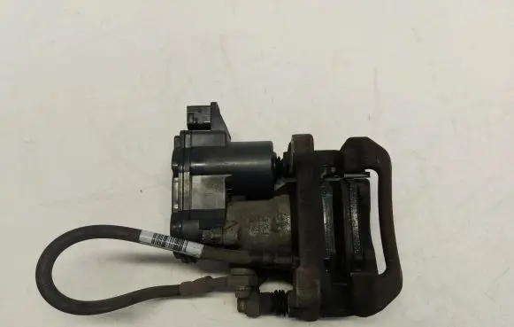 Volvo XC40 Rear brake caliper 32276919