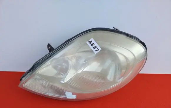 Renault Trafic II (X83) Headlight/headlamp 8200701354