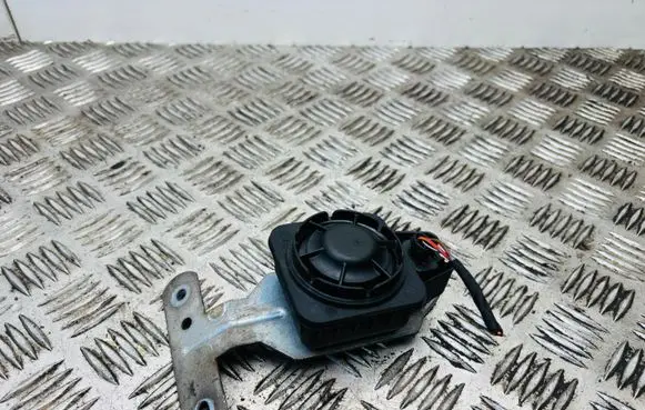 Volkswagen Golf VII Alarm system siren 5G0951227B