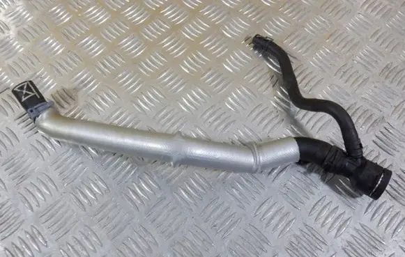 Volkswagen Scirocco Engine coolant pipe/hose 1K0122157KL