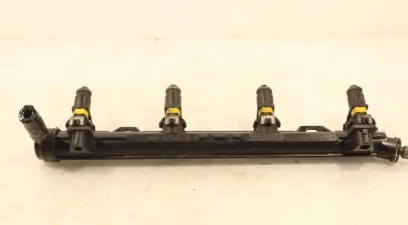 Skoda Fabia Mk2 (5J) Fuel main line pipe 036906031AG